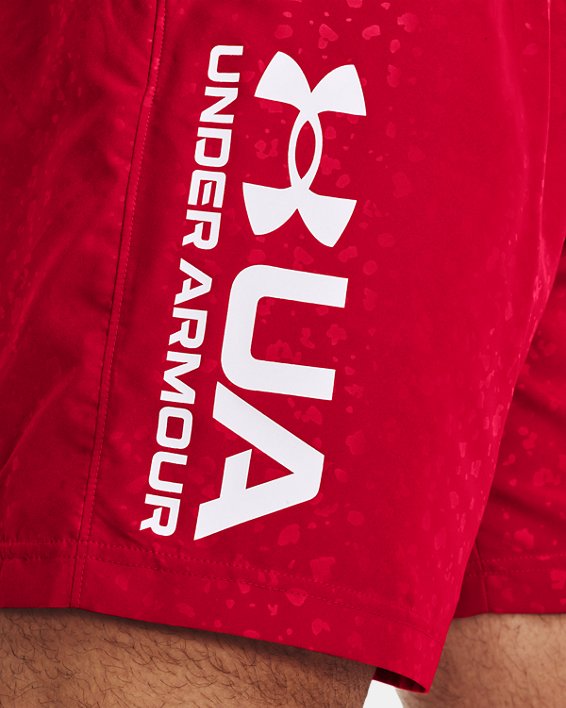 Herren UA Woven Emboss Shorts, Red, pdpMainDesktop image number 3